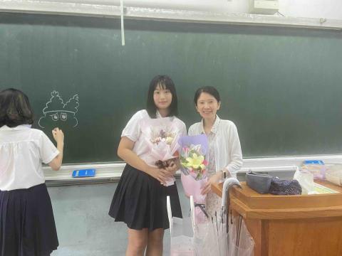 林昕諭 - (///▽///)