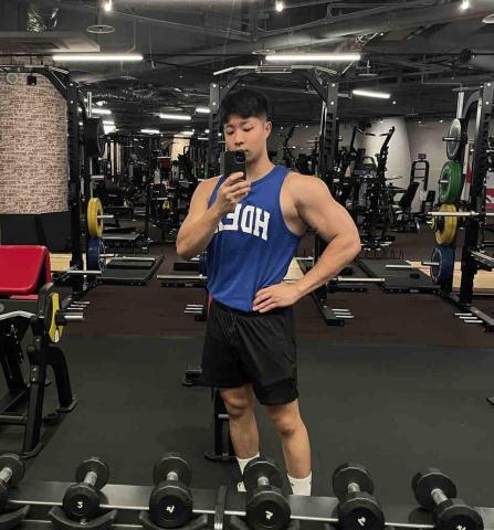 Nick尼克 - 身為教練平時也是必須保持訓練