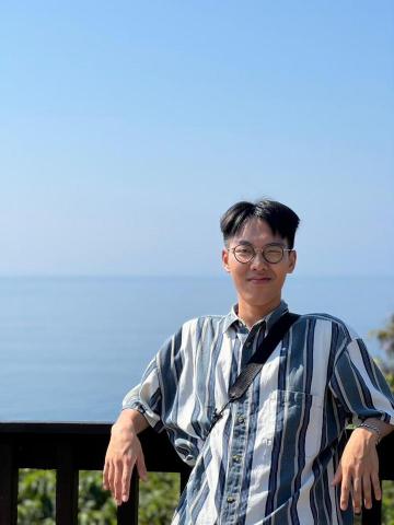 提供aveda蘊活服務的專家Teddy Lin