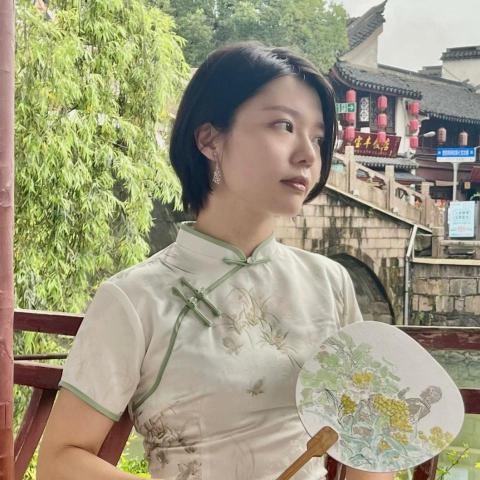 提供n5服務的專家周姿廷