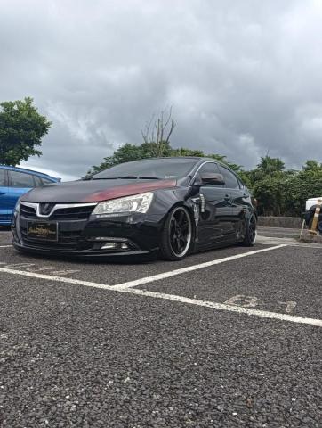 提供接送車服務的專家張建民