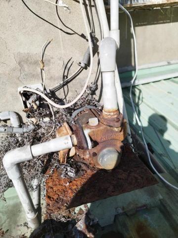 周昆興 - 抽水馬達修繕（前）