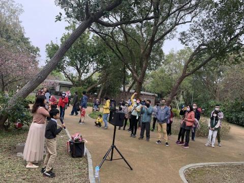 許小琦 - 新竹櫻花季街頭演唱表演2