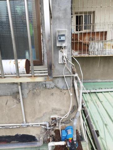 周昆興 - 抽水馬達修繕並更換為漏電安全開關（後）