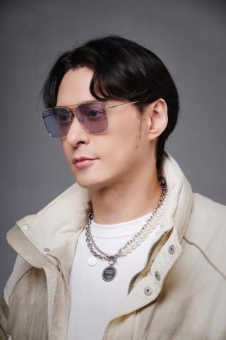 張先生 - 外銷歐洲眼鏡品牌「Cafa 卡法眼鏡」形象照片拍攝