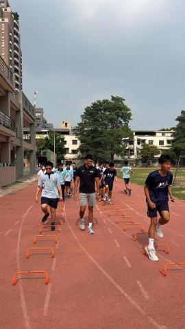 Hardy 教練 - 青少年籃球肌力體能訓練