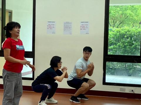 陳明佑 David/SA Fitness 私人教練 - 肌力團課