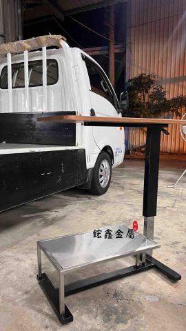 鋐鑫有限公司 - 客人訂製 鐵件 運用空間改裝