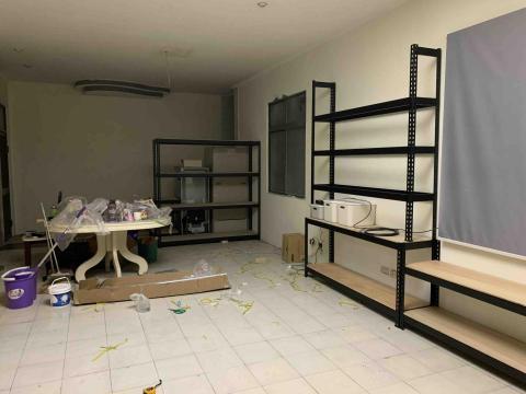 澄心洋 輕裝修工程行 - 安裝鐵架代替家具