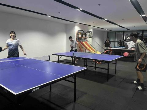 黃乃一 - 語言交換學校與各國同學運動交流