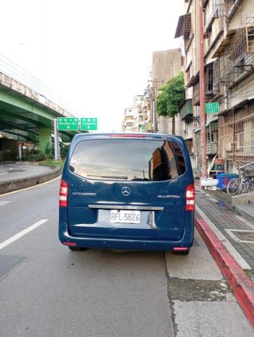 龍少爺小客車有限股份公司 - 