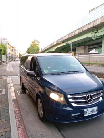 龍少爺小客車有限股份公司 - 