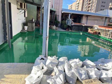 鋐展工程行 - 社區頂樓防水翻修