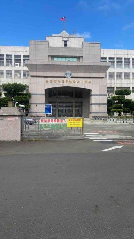 Win King Cab - 購起來..代客跑呀跑(從市場買到商店在到女x