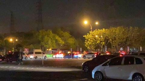 Win King Cab - 劉我絕對不會說我在六福春塞1小時的！！標準羊入虎口啊 別人笑我太瘋顛～～