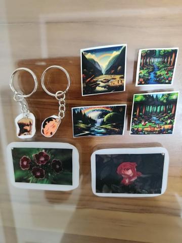 訊亞企業 - 鑰匙圈，熱縮片製作，規則與不規則形狀。