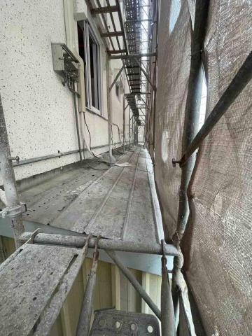 吳先生 - 外牆鷹架施工