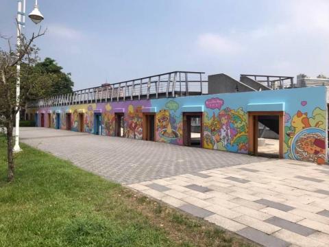 Selphie Jhuang個人工作室 - 中壢老街溪　民族融合主題壁畫