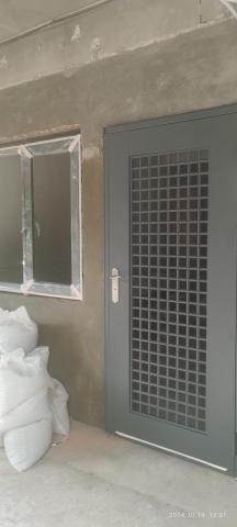 HCL裝修工程 - 各種門窗安裝