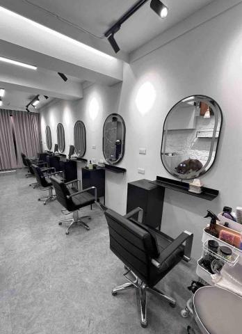 IRIS開店美學 -  髮廊室內設計