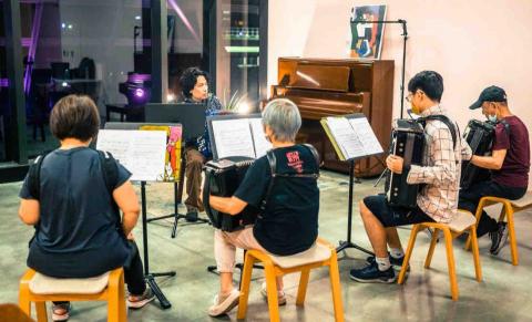 蔡偉靖手風琴工作室 - 團體課剪影