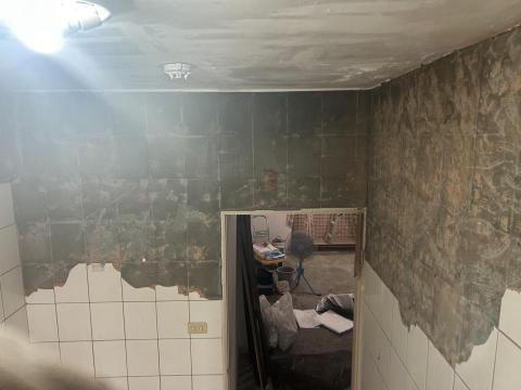 好工人拆除裝修團隊 - 廚房壁磚