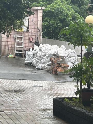 好工人拆除裝修團隊 - 暫置區待清運