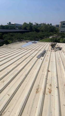 釧灃工程行 - 準備包邊