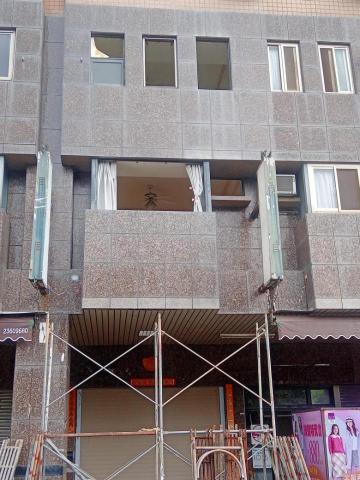 宅吉修 - 外牆磁磚(透明防水完成面) 宅吉修 - 外牆磁磚(透明防水完成面)