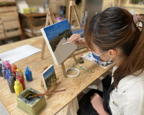 車庫畫室 - 風景畫創作
一節課（2小時）可完成一幅