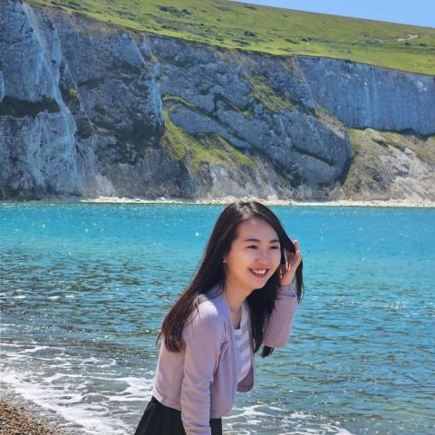 提供化妝品收納盒服務的專家Phoebe Lin