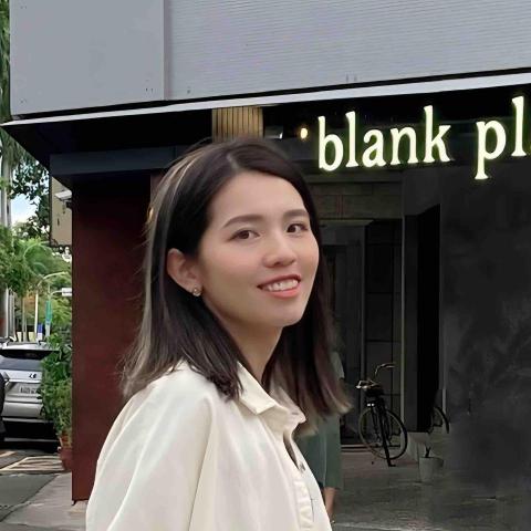 提供型錄服務的專家JC