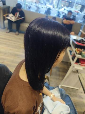 斯朵利崇學店6號設計師Amy（米兒） - 免漂冷光紫，黃光下趨近於黑色，白光下顯紫，抗膚色暗沉發黃