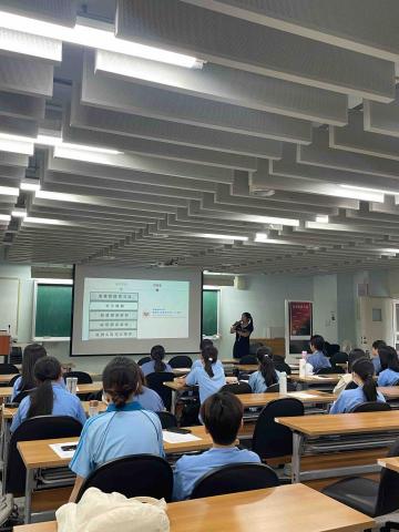 王思予 - 蘭陽女中特邀講師「大學面試暨特殊選才」