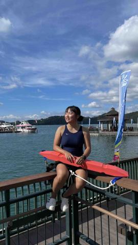 王思予 - 泳渡日月潭挑戰成功