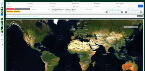 李佳徽 - 架設網站，設計系統，串聯前後端資料，前端包含視覺化呈現報表、自動化輸入等；後端涵蓋資料庫建置、資料偵測並自動發信警示等