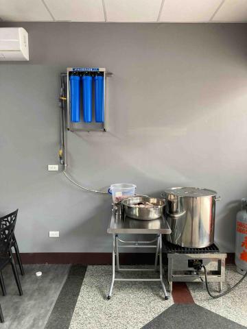 顏先生 - 餐飲業單道出水龍頭過濾系統