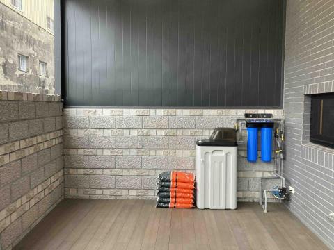 顏先生 - 全戶軟水過濾系統