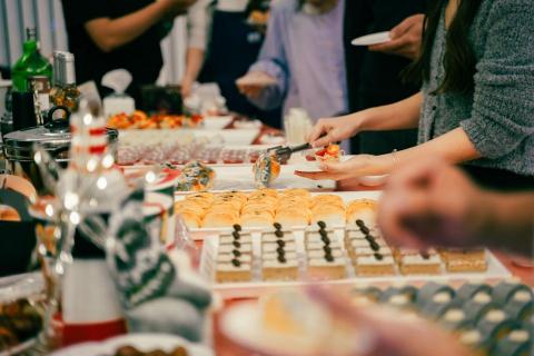 黑丸 - 私人派對/尾牙/外燴項目-建案餐敘/高端品酒會/戶外派對
可客製活動一切形式/策劃活動流程/佈置/氣氛營造/演出安排