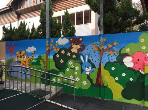 弘展傳播有限公司 - 幼兒園彩繪
