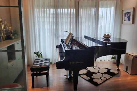 PianoღFlute Studio 新莊鋼琴長笛教學 - 使用貝森朵夫鋼琴教學，或使用社區琴藝教室