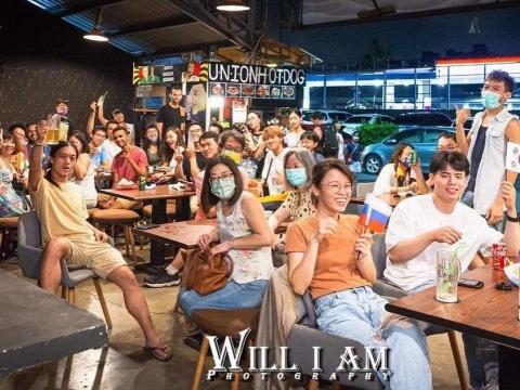 Studio WKL - 國際活動籌辦 -- 客戶：高雄LEIT（語言交換在台灣）。形式各種：社交活動、語言交換、派對等。