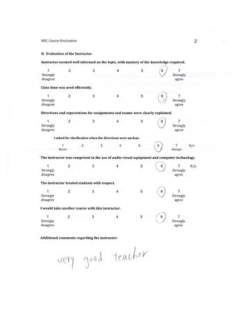 yiyi老師＿鋼琴 樂理 曲式分析 皇家檢定 - 學生評鑑為非常好的老師：知識含量、課堂效率、解說能力、軟硬體應用、給予學生尊重、是否推薦此教師等都得到最高分。