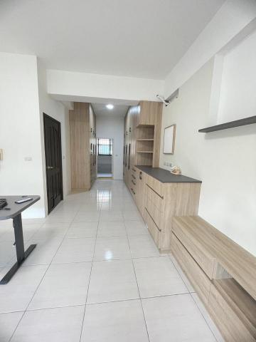 新易來精緻美學清潔團隊 - 整修清潔後主臥一角經過娜姐專業用心的巧手煥然一新啵啵亮