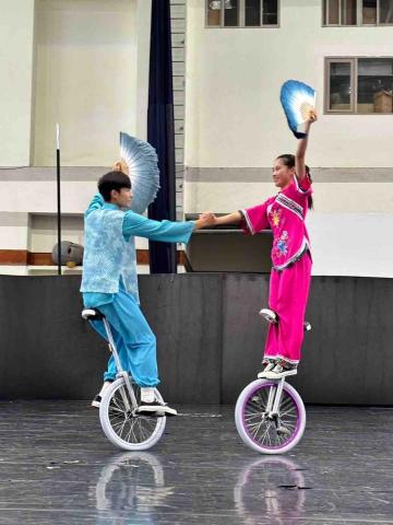 蔡涵雅 - 雙人花式獨輪車