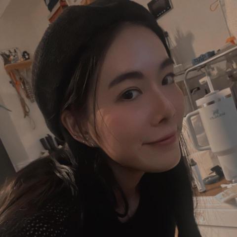 提供遛狗绳服務的專家Yoon Lu