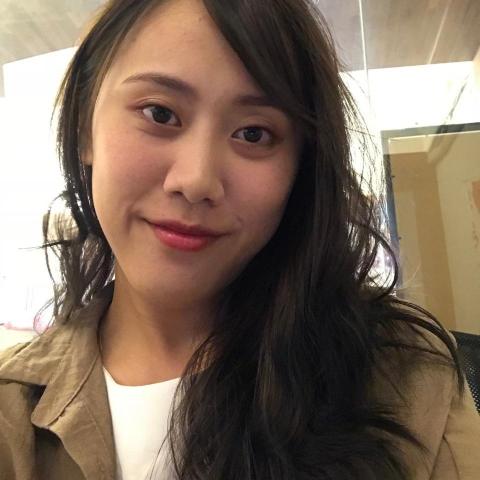 提供視頻解析服務的專家劉小姐