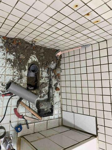 鈨程工程有限公司 - 糞管改管前