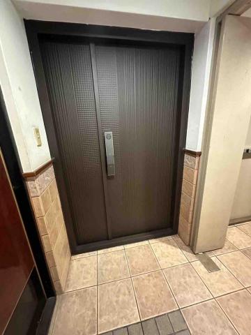 盛原金屬有限公司 - 大連路-流蘇子母門