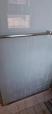 Shr-Rung  Lin 阿鎔 - 乾濕分離毛玻璃水垢清潔前